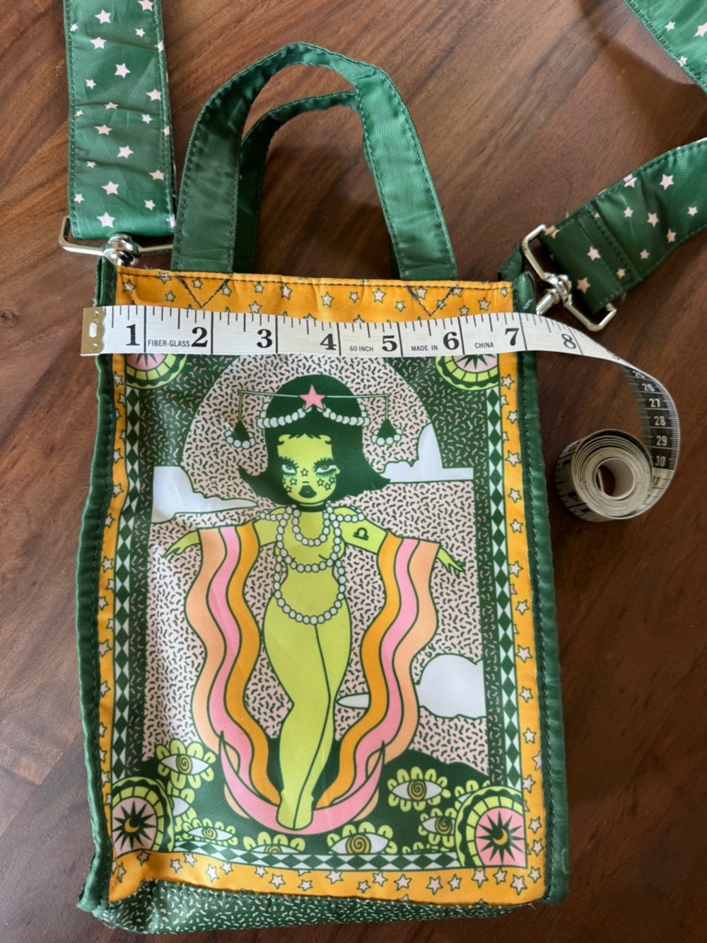 Viral Valfre Libra crossbody, with major star power for the Celestial Cool Girl! - Picture 6 of 10